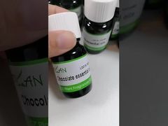 Tinh dầu lá kim thông ăn được tự nhiên dùng cho thực phẩm và đồ uống với hương vị Rừng Phương Bắc