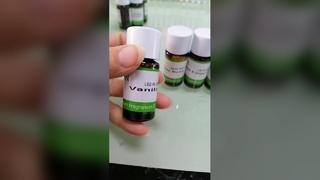 Dầu thơm hoa anh đào OMO dùng cho giặt ủi