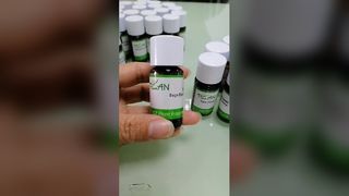 Sữa Tắm Hương Lựu Tinh Chất